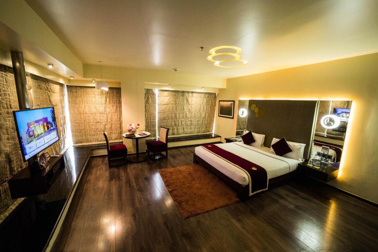 The Gold Beach Resort Даман Екстер'єр фото